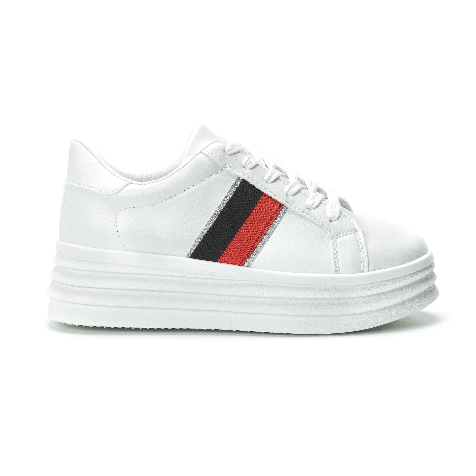 Γυναικεία λευκά sneakers με διακοσμητική λεπτομέρεια