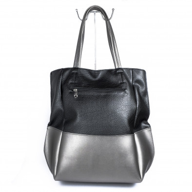 Дамска шагренирана черно-сива чанта с пискюл il071022-15 3
