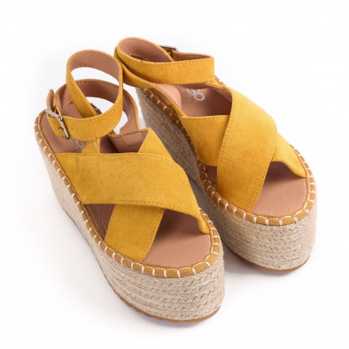 Дамски сандали на платформа в жълто it270320-6 3