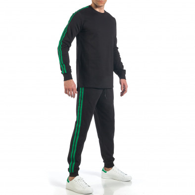 Мъжки черен спортен комплект със зелен кант на раменете it260318-180 2
