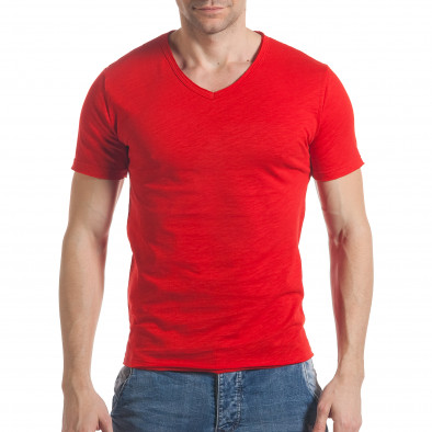 Мъжка червена тениска с остро деколте it030217-11 2