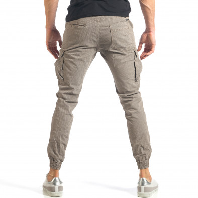 Мъжки сив карго панталон на малки черни детайли it290118-29 3
