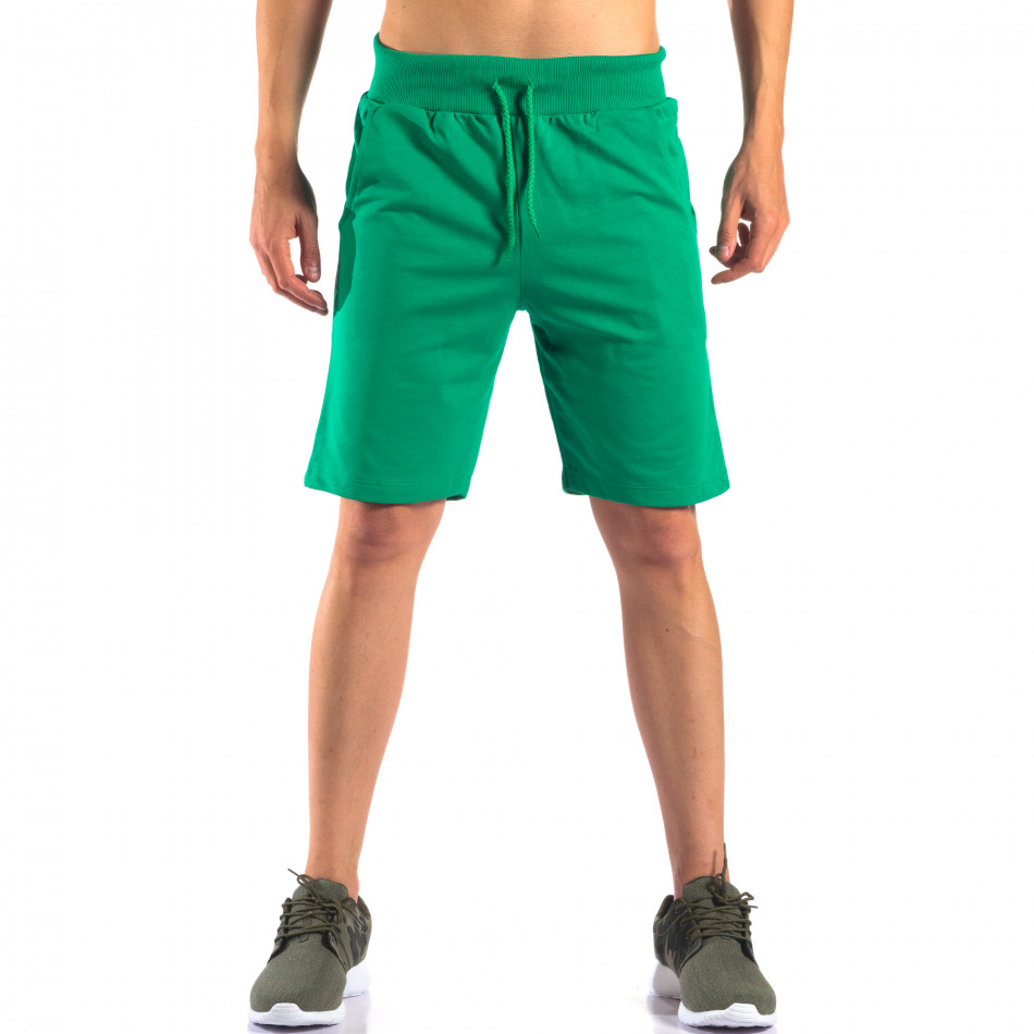 Зелени мъжки шорти за спорт изчистен модел it160616-5