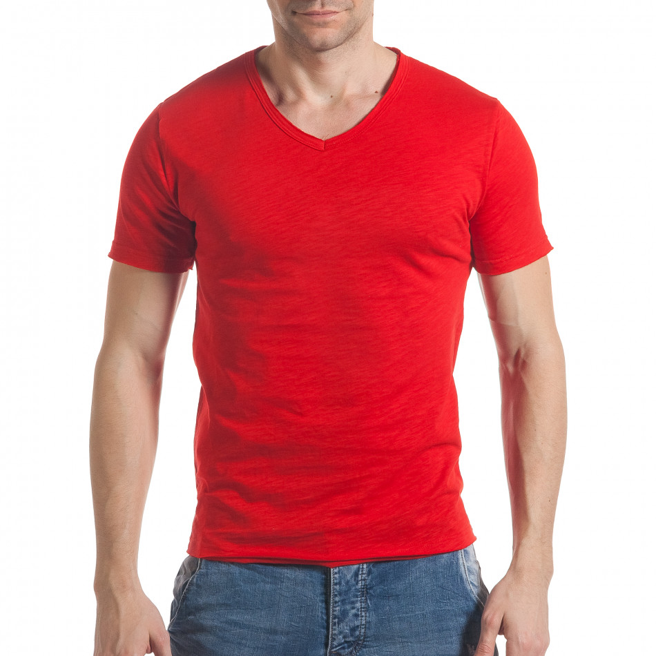 Мъжка червена тениска с остро деколте it030217-11