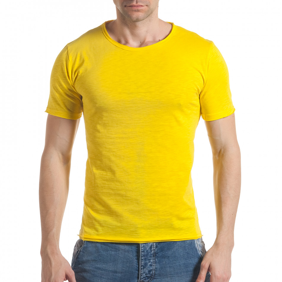 Мъжка жълта тениска с обло деколте it030217-7