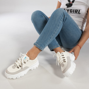 Ултрамодерни дамски маратонки в бяло - FASHIONMIX.BG Ултрамодерни дамски маратонки в бяло