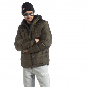 Мъжка пухенка в цвят милитъри с трикотажна качулка - FASHIONMIX.BG Мъжка пухенка в цвят милитъри с трикотажна качулка