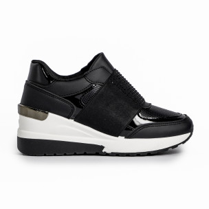 Slip-on дамски черни маратонки на платформа - FASHIONMIX.BG Slip-on дамски черни маратонки на платформа