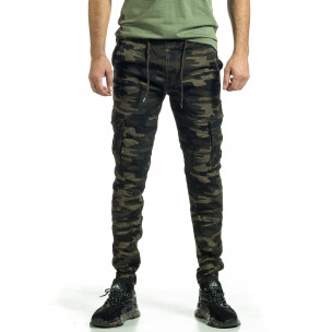 Мъжки карго панталон бежово-зелен камуфлаж 