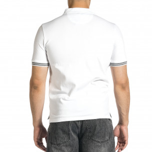 Мъжка бяла тениска с яка и раирано бие 2