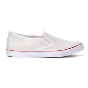 Мъжки класически slip-on кецове в бяло - FASHIONMIX.BG Мъжки класически slip-on кецове в бяло