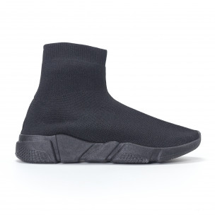 Мъжки черни slip-on маратонки All-black - FASHIONMIX.BG Мъжки черни slip-on маратонки All-black