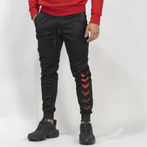 Мъжки черен Jogger червени акценти - FASHIONMIX.BG Мъжки черен Jogger червени акценти
