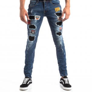 Мъжки сини Slim Jeans с апликации и кръпки - FASHIONMIX.BG Мъжки сини Slim Jeans с апликации и кръпки