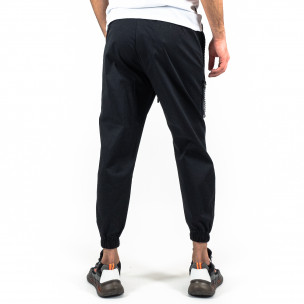 Лек черен панталон Jogger с аксесоар  2