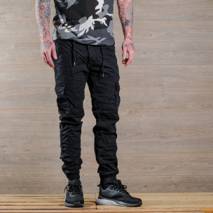 Черен мъжки Cargo Jogger в рокерски стил - FASHIONMIX.BG Черен мъжки Cargo Jogger в рокерски стил
