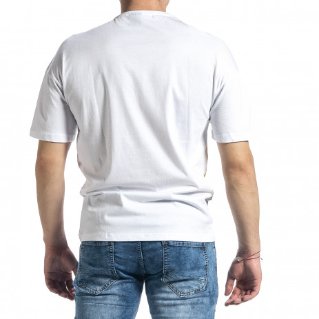 Бяла мъжка тениска с колоритен принт 2