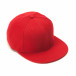 Червена шапка с права козирка изчистен модел it090217-8 2