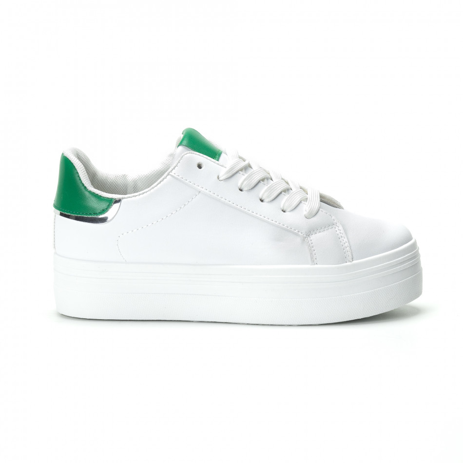 Γυναικεία λευκά sneakers με πλατφόρμα και πράσινη λεπτομέρεια