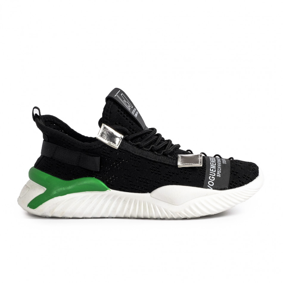 Ανδρικά μαύρα sneakers με πρασινή λεπτομέρεια