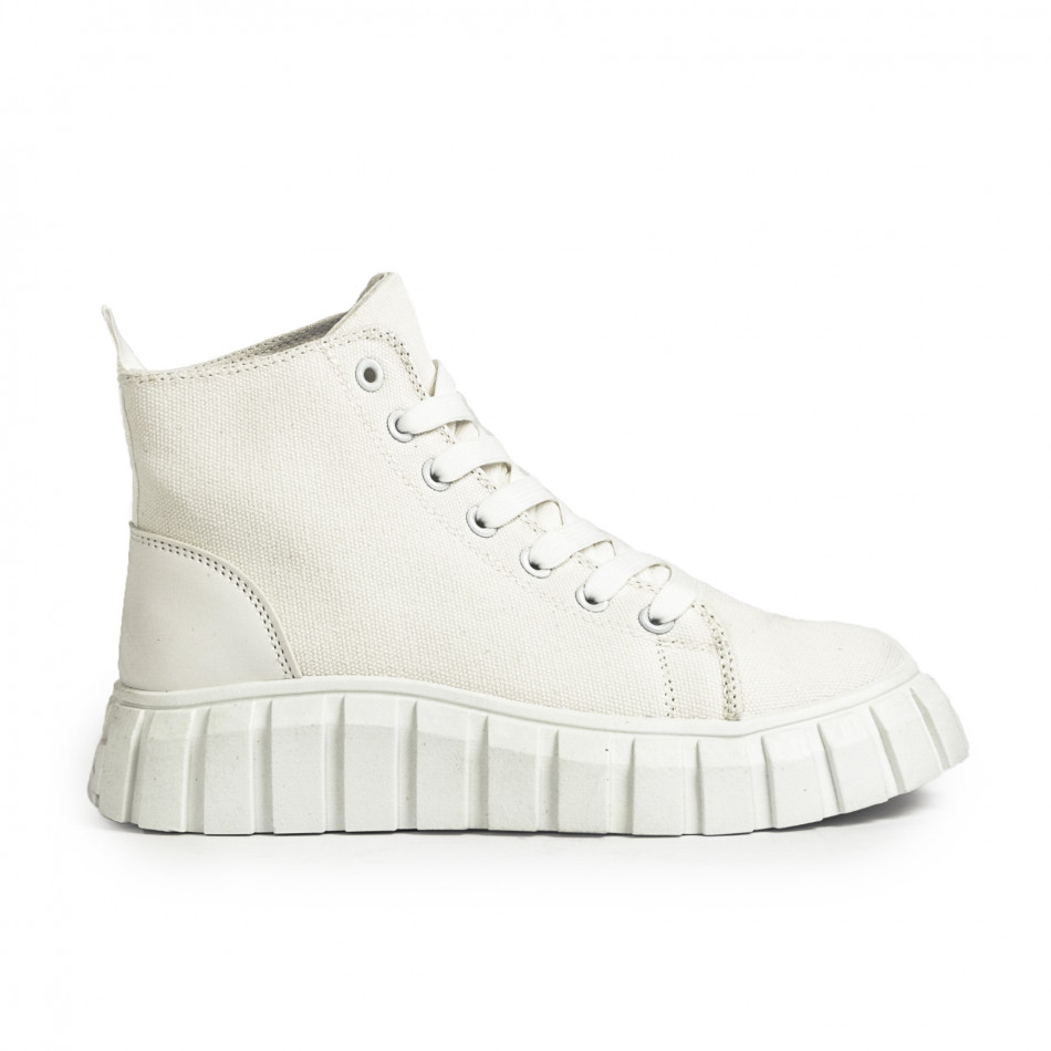 Γυναικεία λευκά ψηλά sneakers