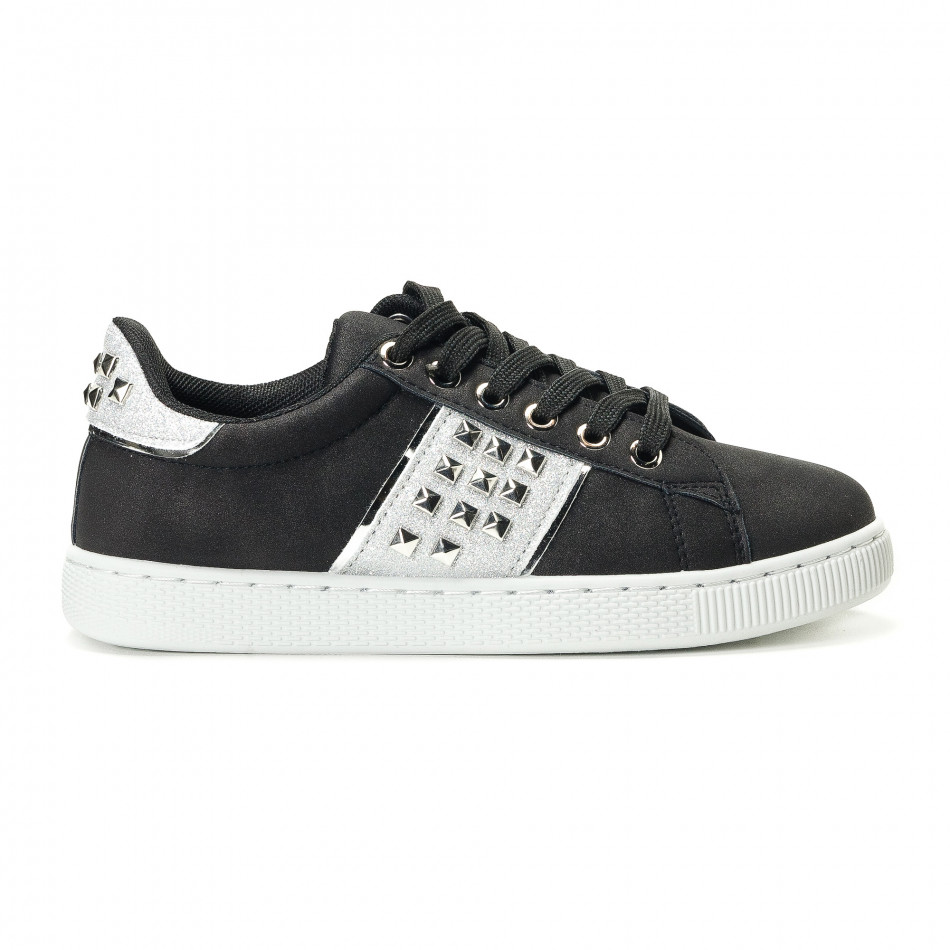 Γυναικεία μαύρα υφασμάτινα sneakers με κορδόνια και ασημένιες λεπτομέρειες