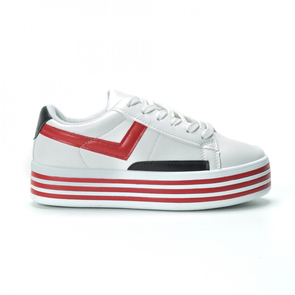 Γυναικεία λευκά sneakers με πλατφόρμα και πολύχρωμες λεπτομέρειες