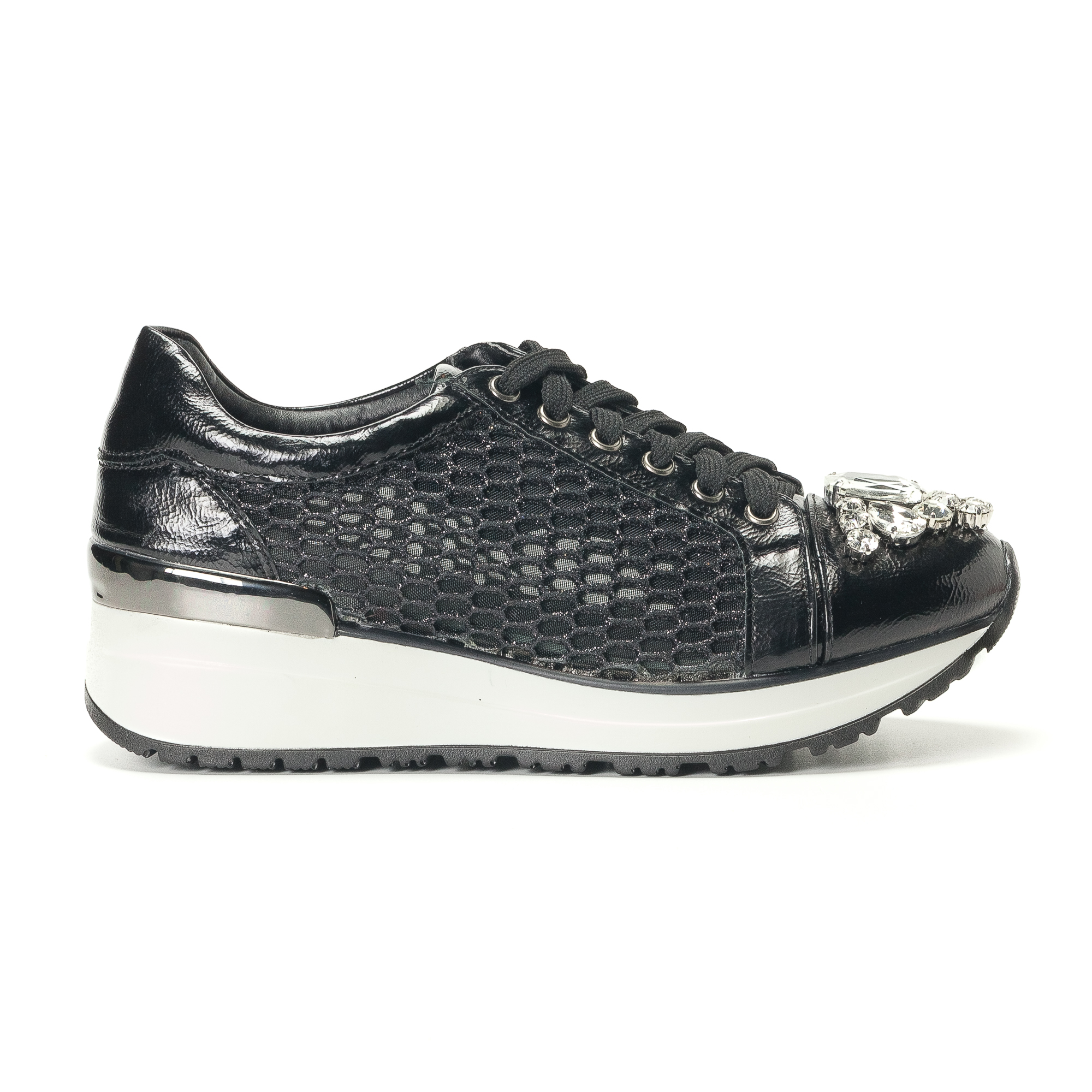 Γυναικεία μαύρα sneakers με πλατφόρμα και συνδυάσμο υφασμάτων