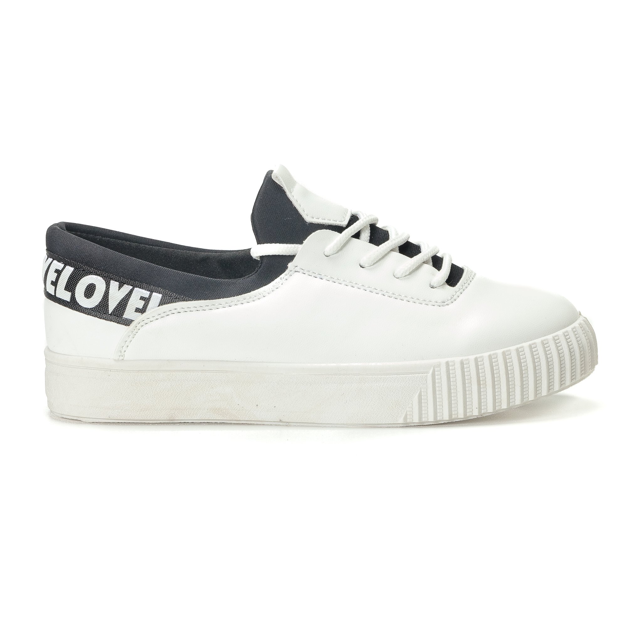 Γυναικεία λευκά sneakers από οικολογικό δέρμα με επιγραφές στο πίσω μέρος